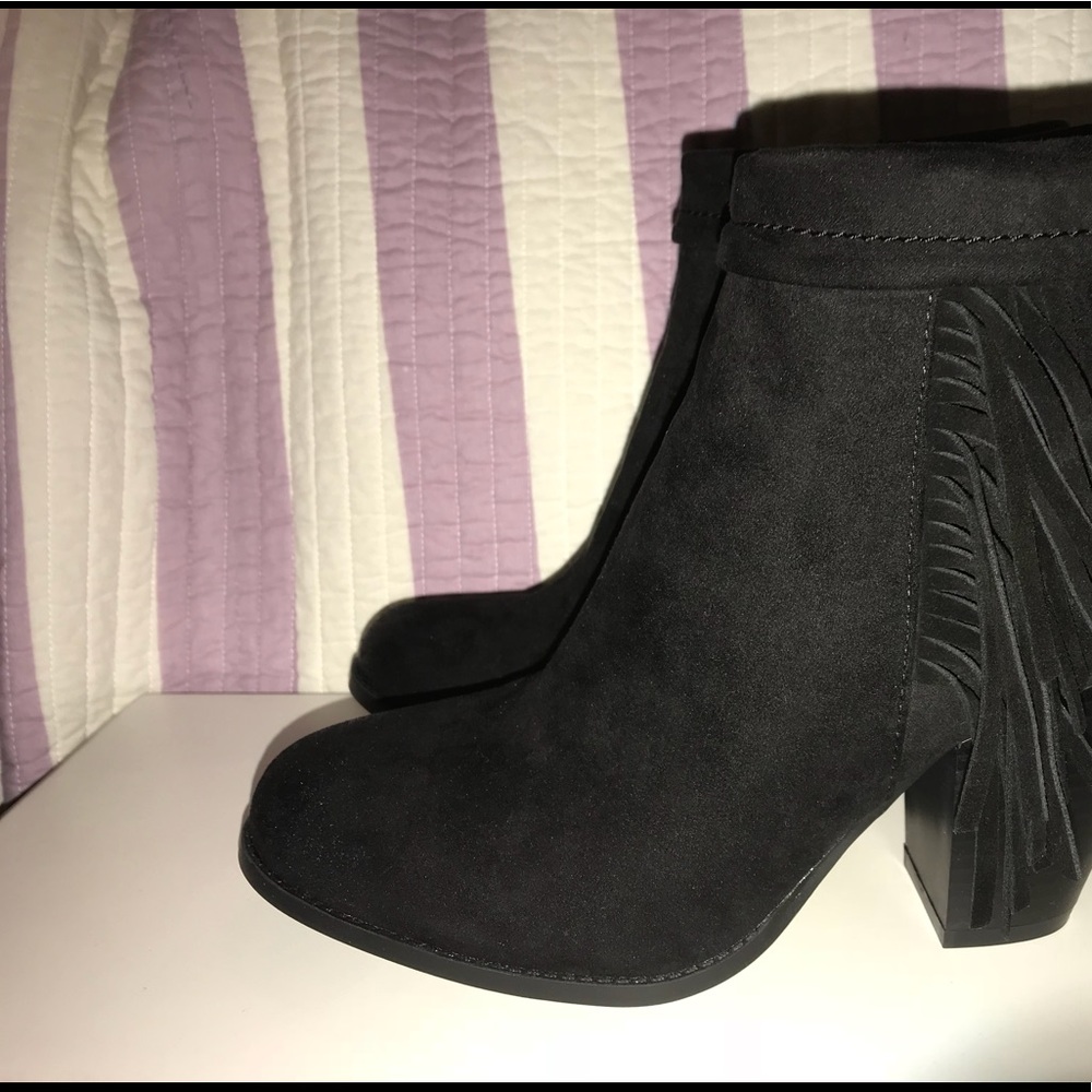 Women’s booties